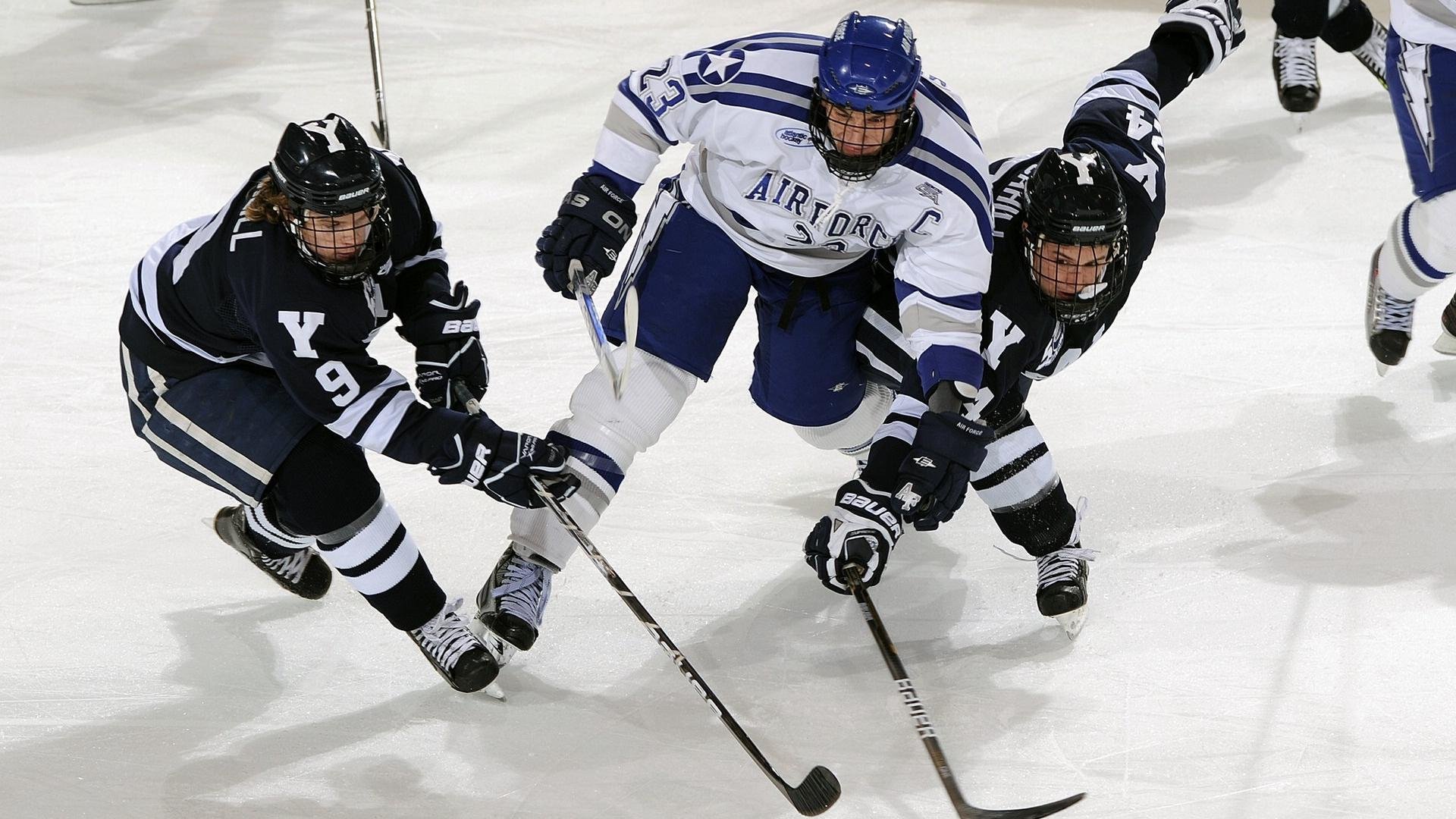 内马尔因膝伤缺席美洲杯，巴西队表现受影响，内马尔哭了感动巴西球迷